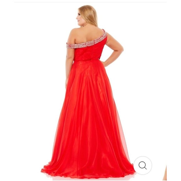 New MAC DUGGAL 67727 Red Beaded Drop Shoulder Pleated Flowy Gown Wn's (14W)-$458 - Picture 4 of 12